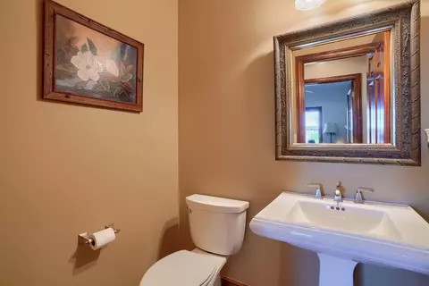 Bath - 2818 Bean Oller Rd, Delaware, OH 43015 photo 1 of 6