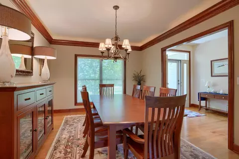 Dining - 2818 Bean Oller Rd, Delaware, OH 43015 photo 2 of 7