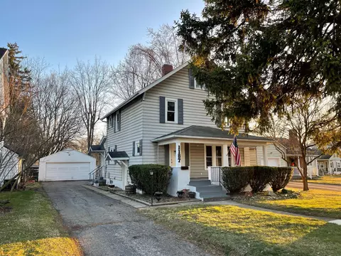 1187 W Main St, Newark, OH 43055