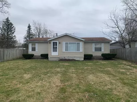 82 E Washington St, Sabina, OH 45169