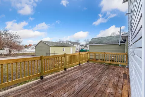 Exterior - 880 Bennett St, Marion, OH 43302 photo 6 of 7