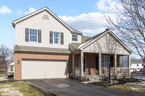 5387 Country Meadow Ct, Westerville, OH 43082