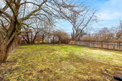 Exterior - 67 N Everett Ave, Columbus, OH 43213 photo 6 of 11