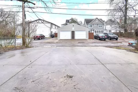 Exterior - 419-421 E Maynard Ave, Columbus, OH 43202 photo 4 of 4