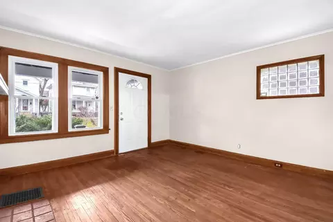 Bedroom - 419-421 E Maynard Ave, Columbus, OH 43202 photo 1 of 3