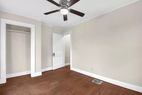 Bedroom - 419-421 E Maynard Ave, Columbus, OH 43202 photo 2 of 3