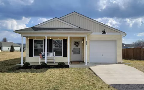 30 Camp Dr, Chillicothe, OH 45601