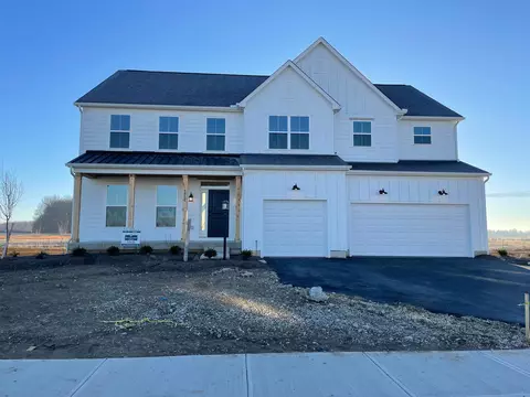 5905 Shadowfair Ln, Powell, OH 43065