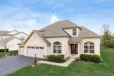 Exterior - 7615 Windsor Dr, Dublin, OH 43016 photo 2 of 11