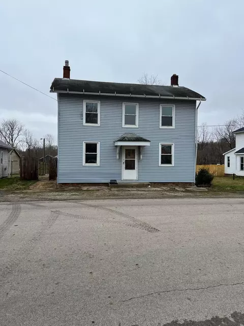 65 N Redding St, Tarlton, OH 43156