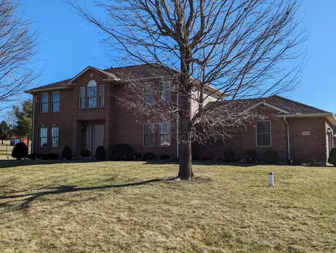 Exterior - 3092 Wyandot Dr, Springfield, OH 45502 photo 7 of 7
