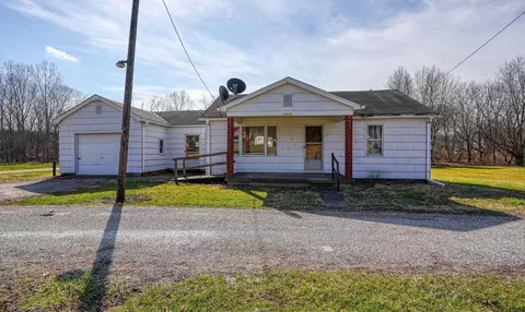 19595 South Aly, Laurelville, OH 43135