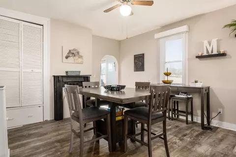 Dining - 4565 E National Rd, Springfield, OH 45505 photo 1 of 3
