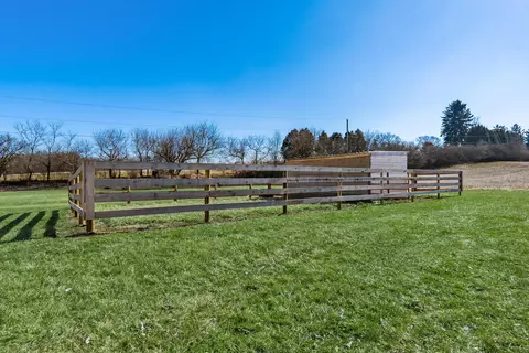 Exterior - 4565 E National Rd, Springfield, OH 45505 photo 15 of 15