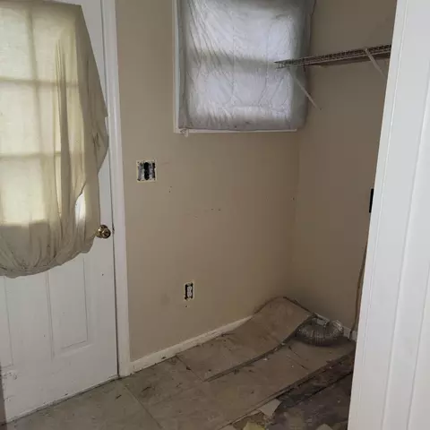 Other - 425 E Main St, Newark, OH 43055 photo 8 of 11