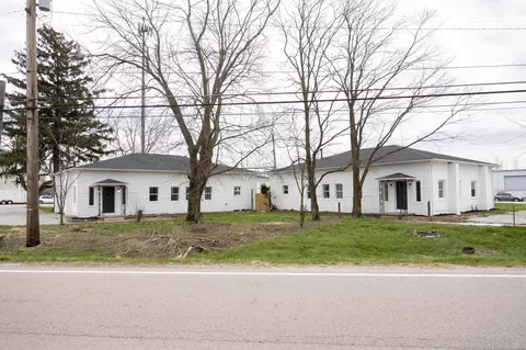 688-694 N James Rd, Columbus, OH 43219