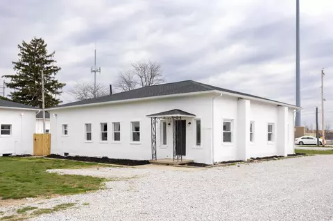 680-686 N James Rd, Columbus, OH 43219
