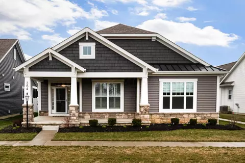 384 Sweet Run Cir E, Galena, OH 43021