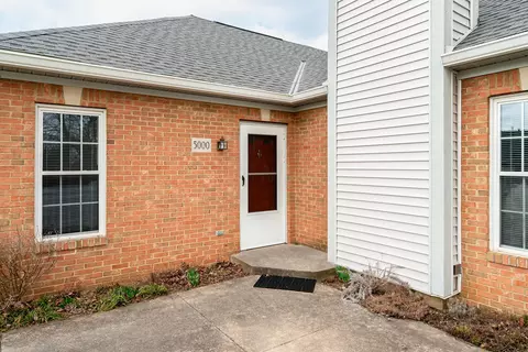 5000 Deer Forest Pl, Westerville, OH 43081