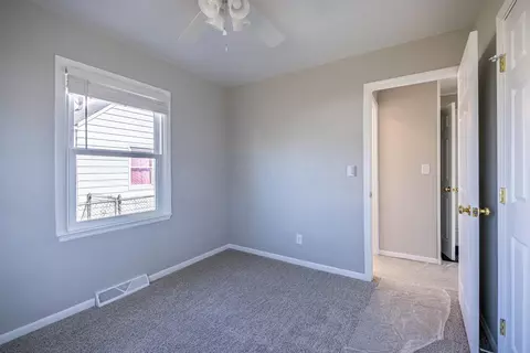 3473 Eisenhower Rd, Columbus, OH 43224 photo 11