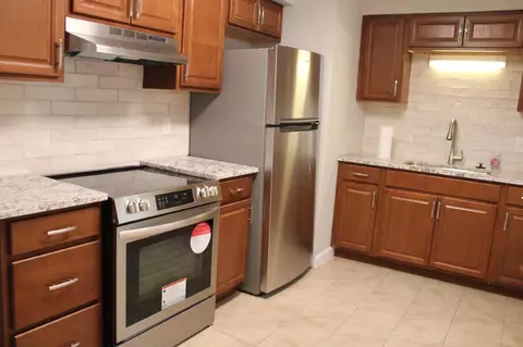 3473 Eisenhower Rd, Columbus, OH 43224 photo 17