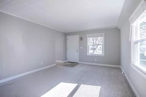 3473 Eisenhower Rd, Columbus, OH 43224 photo 7