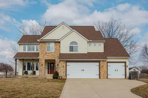 36 Waters Edge Ln, Centerburg, OH 43011