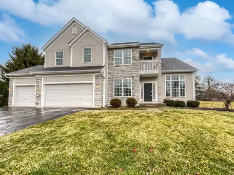 5821 Camargo Ct, Westerville, OH 43082