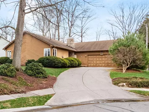 1240 Autumn Park Ct, Westerville, OH 43081