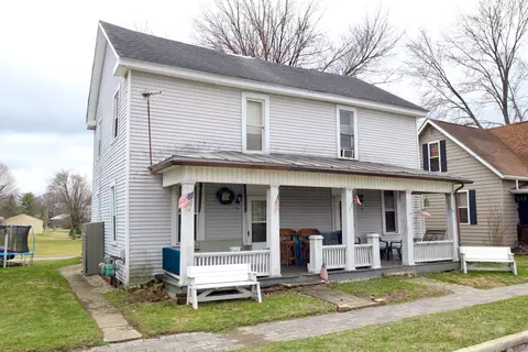 74-76 E Canal St, Carroll, OH 43112