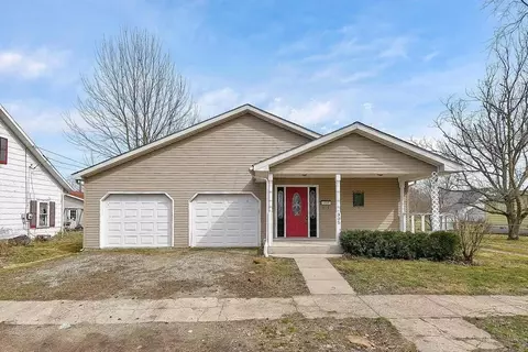 305 Pike St, Waverly, OH 45690