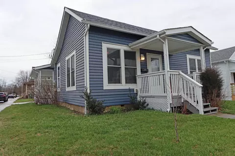 270 W 3rd St, Marysville, OH 43040