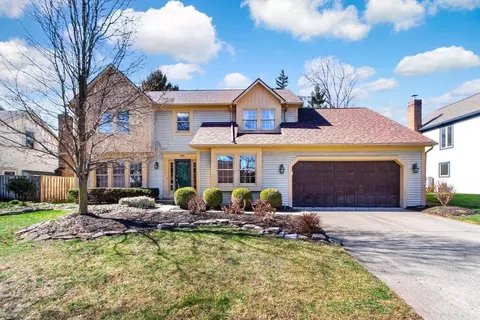 347 Pebble Creek Dr, Dublin, OH 43017