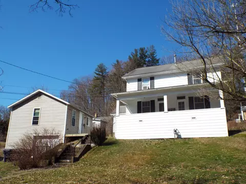 463 Scott St, Nelsonville, OH 45764