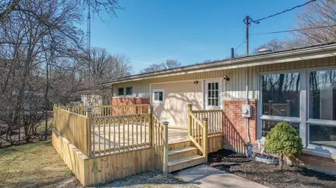 Exterior - 1637 Winding Trl, Springfield, OH 45503 photo 12 of 13