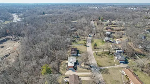View/Area - 1637 Winding Trl, Springfield, OH 45503 photo 9 of 14