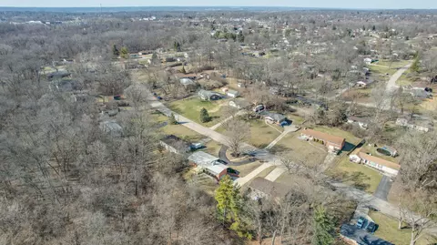 View/Area - 1637 Winding Trl, Springfield, OH 45503 photo 4 of 14