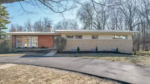 1637 Winding Trl, Springfield, OH 45503