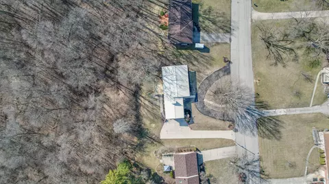 View/Area - 1637 Winding Trl, Springfield, OH 45503 photo 1 of 14
