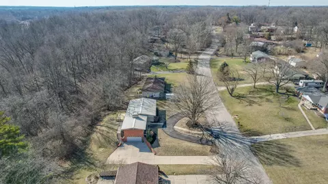 View/Area - 1637 Winding Trl, Springfield, OH 45503 photo 6 of 14