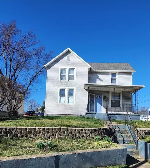 Exterior - 336 Lancaster Pike, Circleville, OH 43113 photo 2 of 5