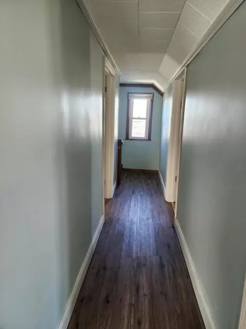 Entry Way - 336 Lancaster Pike, Circleville, OH 43113 photo 1 of 2