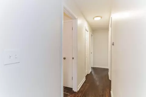 Entry Way - 429 E Jeffrey Pl, Columbus, OH 43214 photo 1 of 1