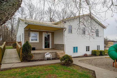 4200 Prospect Church Rd, Adamsville, OH 43802