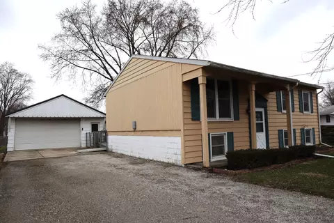 Exterior - 2565 Capaldi Dr, Marion, OH 43302 photo 3 of 8
