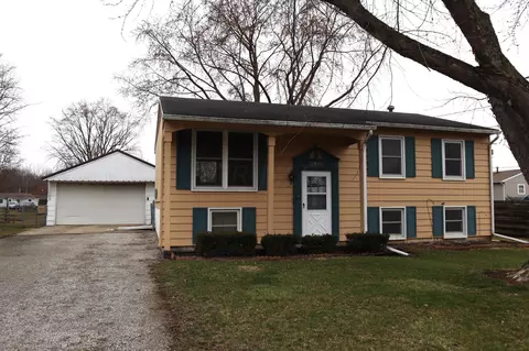 2565 Capaldi Dr, Marion, OH 43302