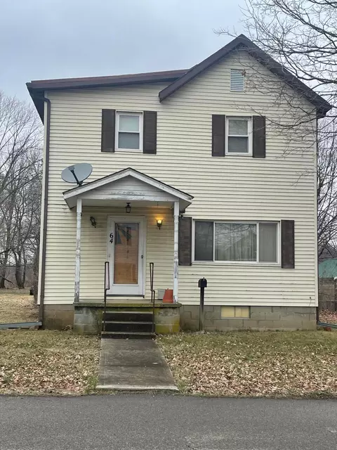 64 Cherry St, Newark, OH 43055