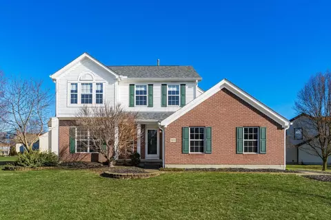 5832 Birch Bark Cir, Grove City, OH 43123