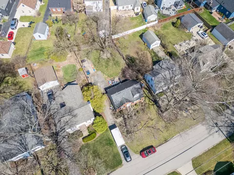 2590 Ruhl Ave, Bexley, OH 43209