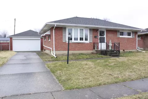 1130 Westmont Dr, Springfield, OH 45503